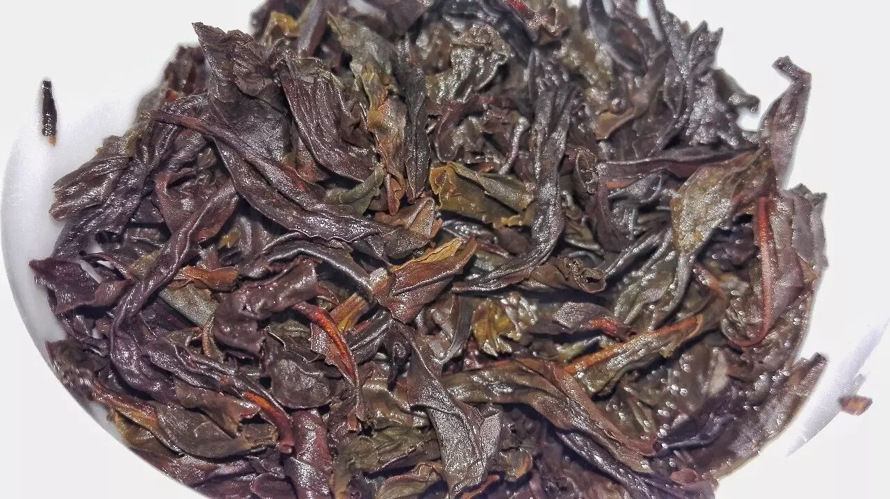 评茶:千回|老枞梅占|莲花峰|中足火|2015年 .(特惠活动)|广西优质茶叶