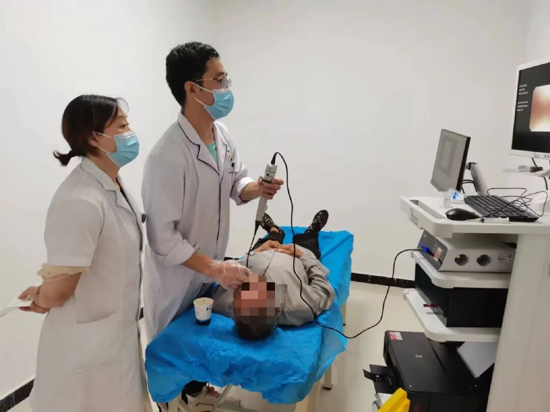 什么是电子鼻咽镜我院五官科引进高清鼻内窥镜摄像系统及电子喉镜_https://www.jmylbn.com_新闻资讯_第4张