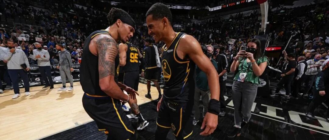 17分大逆转！勇士“三队”究竟怎么做到的？