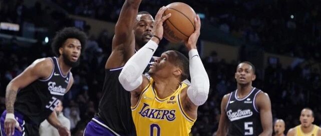 威少罕见0失误 终结尴尬历史纪录