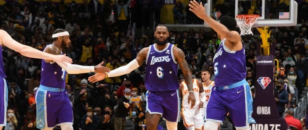 詹皇狂刷5大纪录！湖人赛季首度4连胜！一切都好起来了？