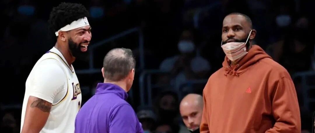 湖人季前赛首秀观察：浓眉开启王牌中锋模式 紫金军团刮起小球风