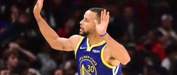 一战创造6项历史第一！库里让骑士球迷从嘘声到高喊MVP