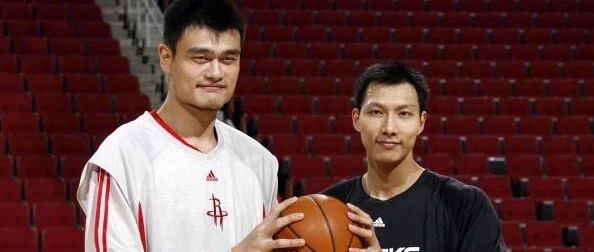 十三年前的今天，我们在美国打造了中国篮球最强舞台