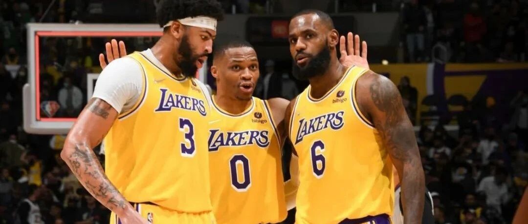 被詹皇炮轰的附加赛，成了湖人最后的希望