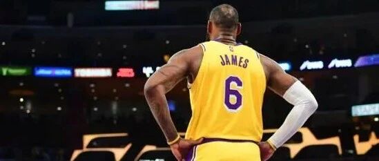 倍感悲凉！老詹这一幕太扎心 拿什么拯救这支湖人