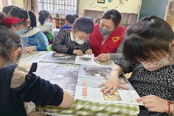 转发：明光：红色联动，画好为民服务“同心圆”