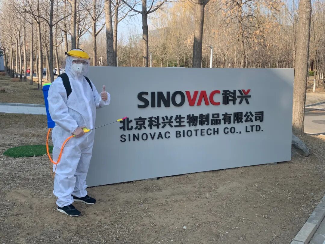 勇者无畏，奔赴一线，与病毒斗争到底的“逆行者”