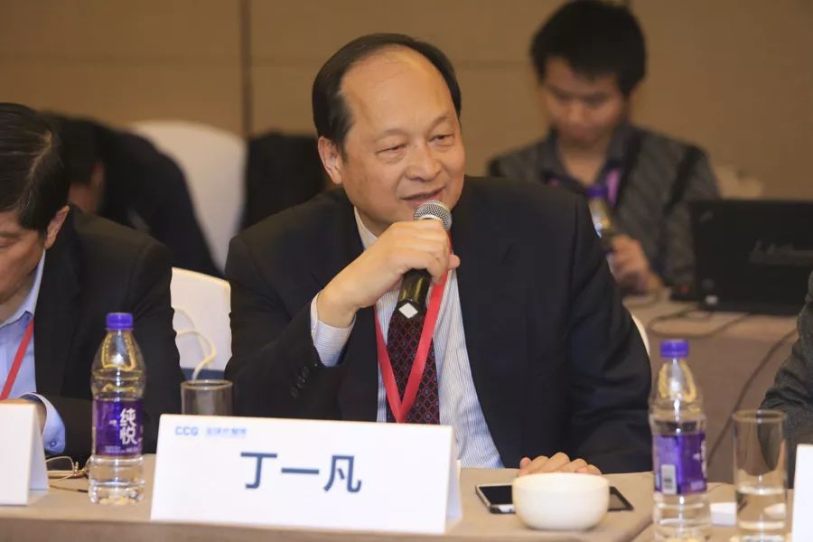 丁一凡:美国不是第一次在芯片上出手,但每次事后中国都变得更强 丁一凡:美国不是第一次在芯片上出手,但每次事后中国都变得更强