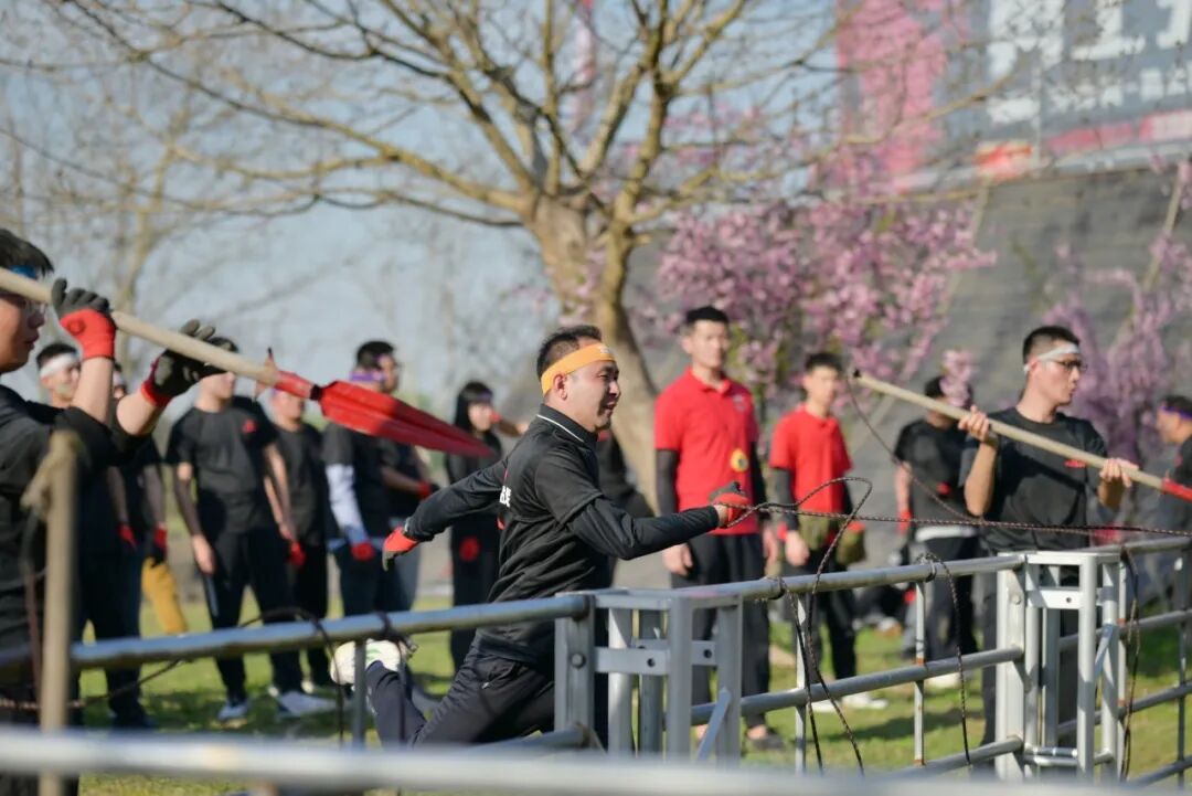 2024年  春季營銷勇士戰(zhàn)-沖 為榮耀而戰(zhàn)