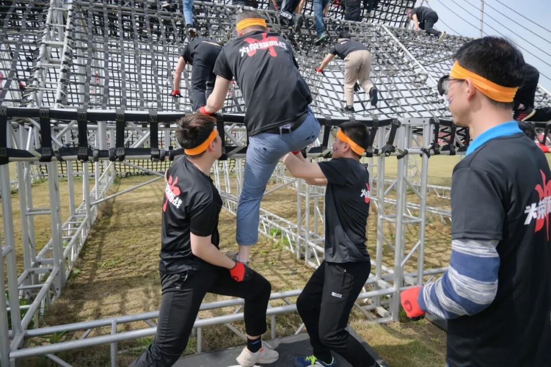 2024年  春季營銷勇士戰(zhàn)-沖 為榮耀而戰(zhàn)