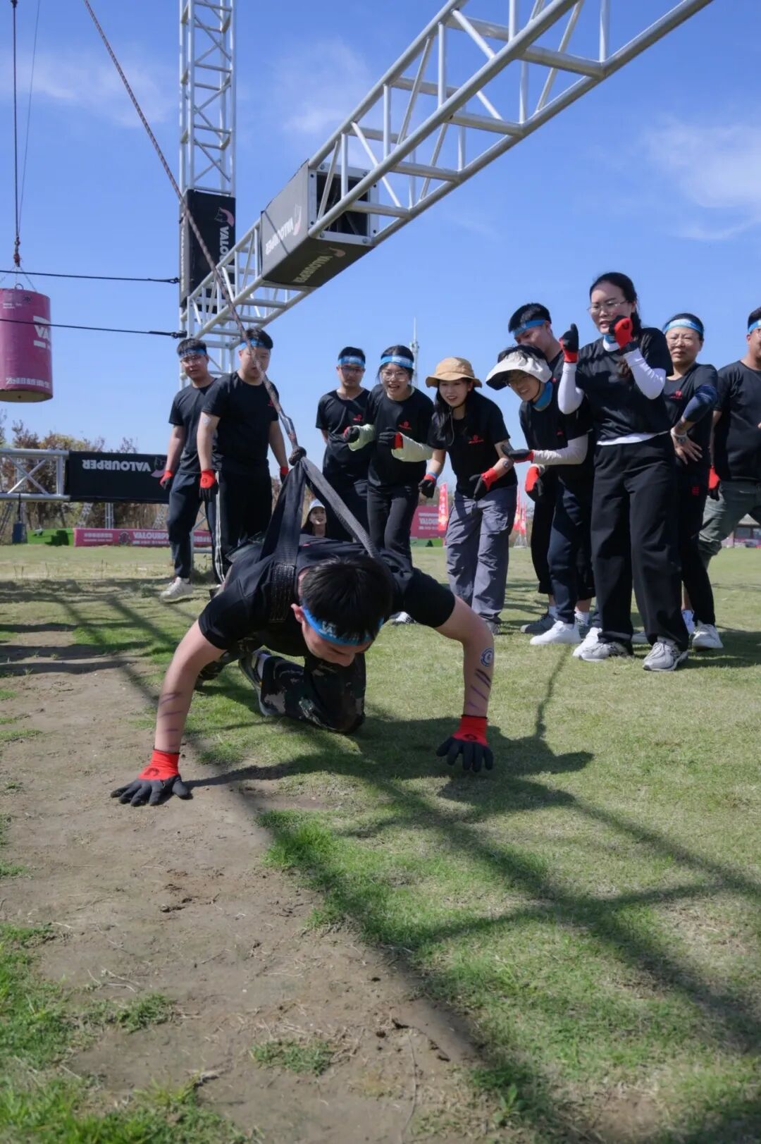 2024年  春季營銷勇士戰(zhàn)-沖 為榮耀而戰(zhàn)