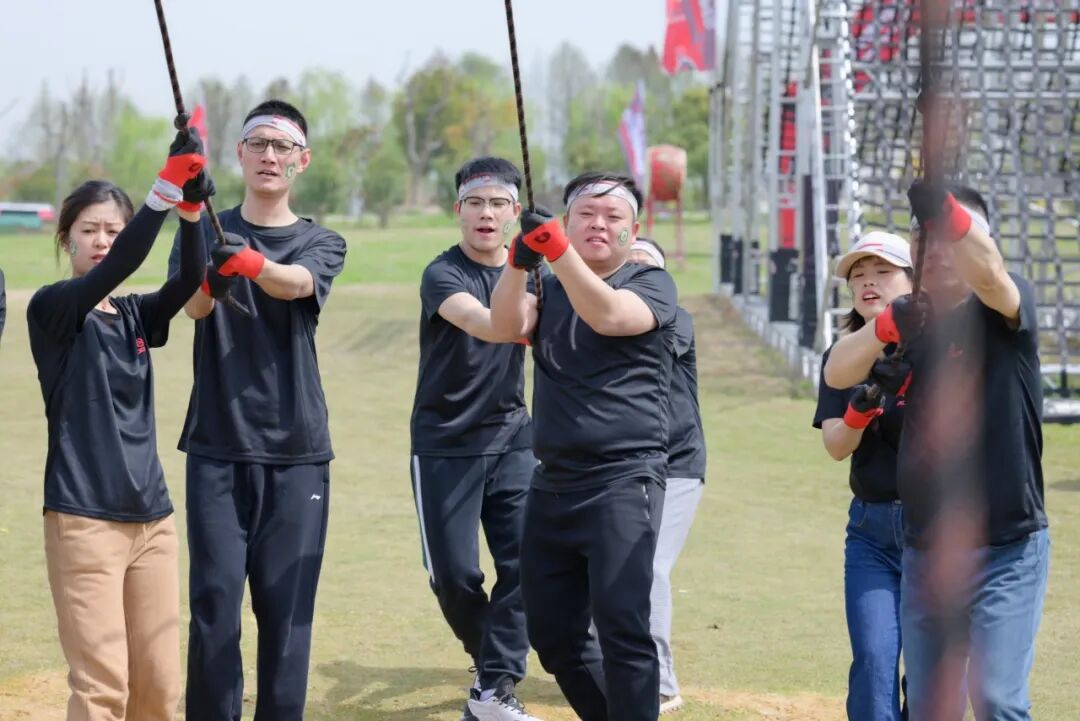 2024年  春季營銷勇士戰(zhàn)-沖 為榮耀而戰(zhàn)