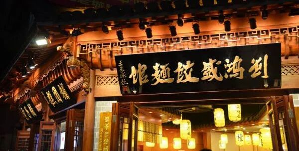 �����Ǹ��߸�˧���Լ�ȴ˵����������