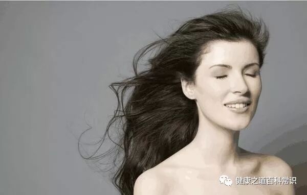 头皮毛囊堵塞就容易脱发，多吃什么才能净化毛囊呢？