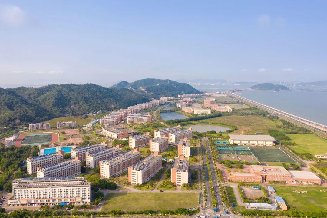 广东吉林珠海学院分数线_珠海市吉林大学理科入取分数线_吉林大学珠海学院录取分数线