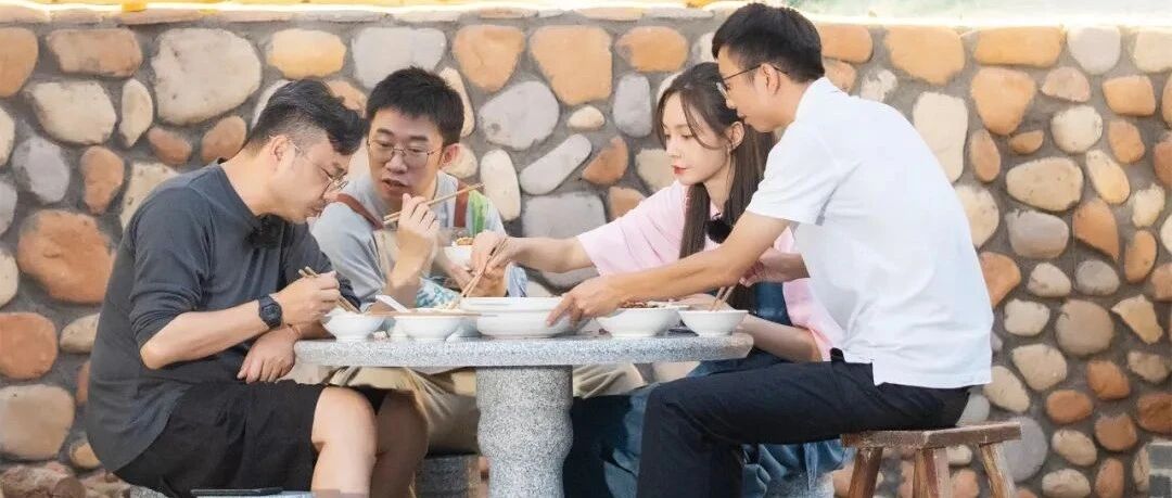 《云上的小店》未播先热 小河乡村民个个是宣传员