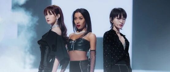 大年初一（本周五）22:00！湖南卫视《乘风破浪》陪你过牛年春节！