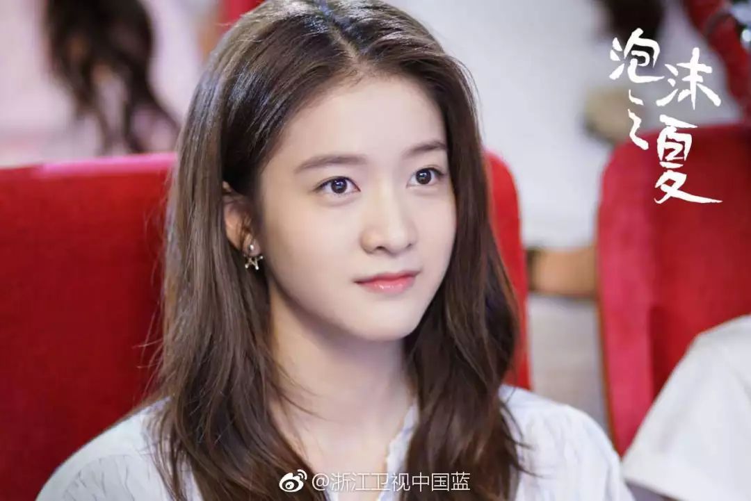 張雪迎「C位出道」遇阻礙，《泡沫之夏》展現娛樂圈生存實錄 戲劇 第5張