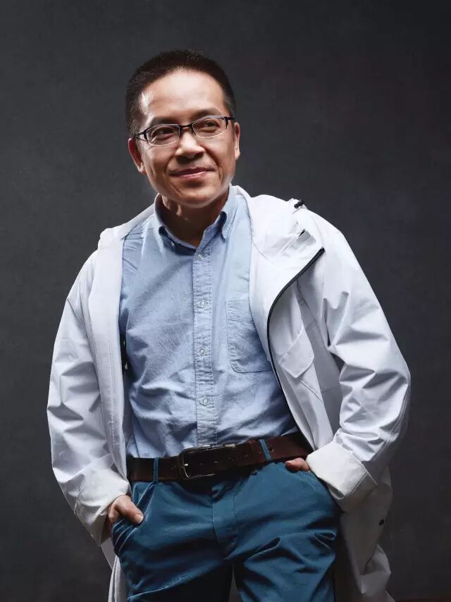 北京五星传奇有限公司副总经理,纪录片《第三极》制片人杜兴.