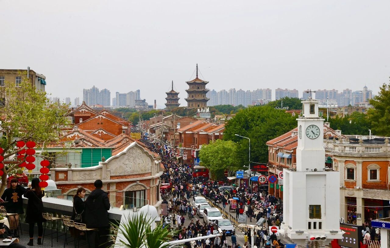 泉州人气飙升！春节旅游吸金8.69亿！近180万游客涌入……