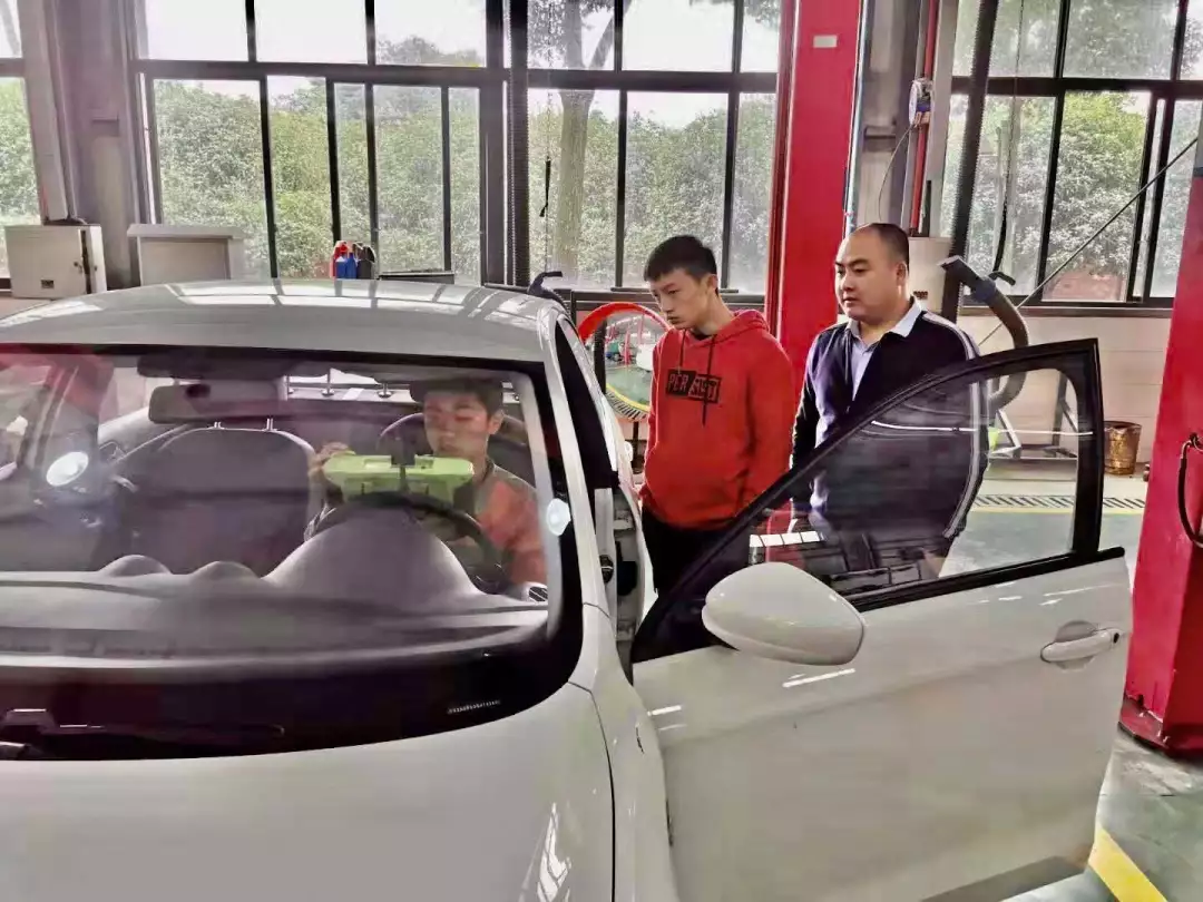 【乐计风采】乐山市第十一届中等职业学校技能大赛乐计选手获奖捷报! 【乐计风采】乐山市第十一届中等职业学校技能大赛乐计选手获奖捷报!