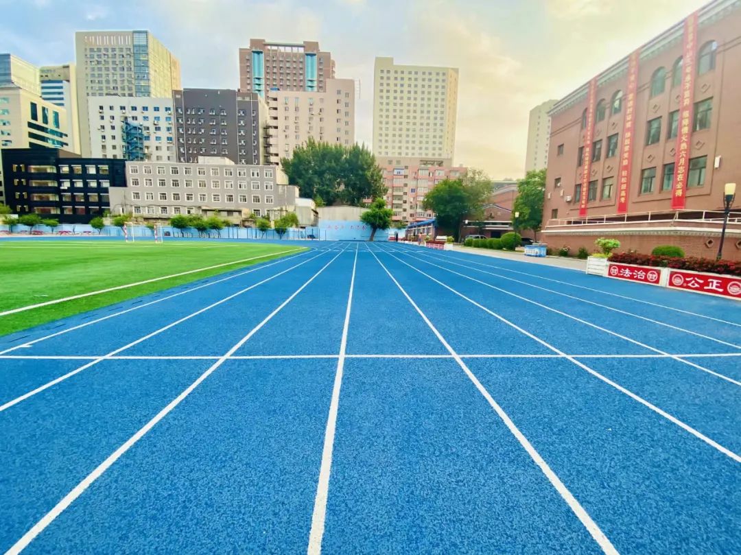 沈阳东北中山中学图片