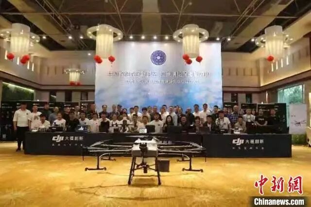 甘肃填补“无人机救援”空白 实时侦查灾情信息的图1