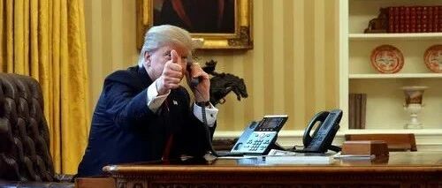 踢爆“水门”的老记者出马，特朗普又陷“电话门”？