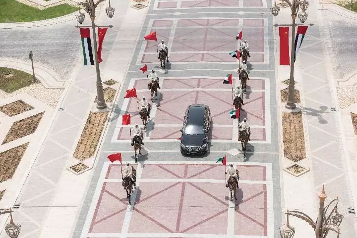 习近平的阿布扎比时间：中阿关系迈新“高”