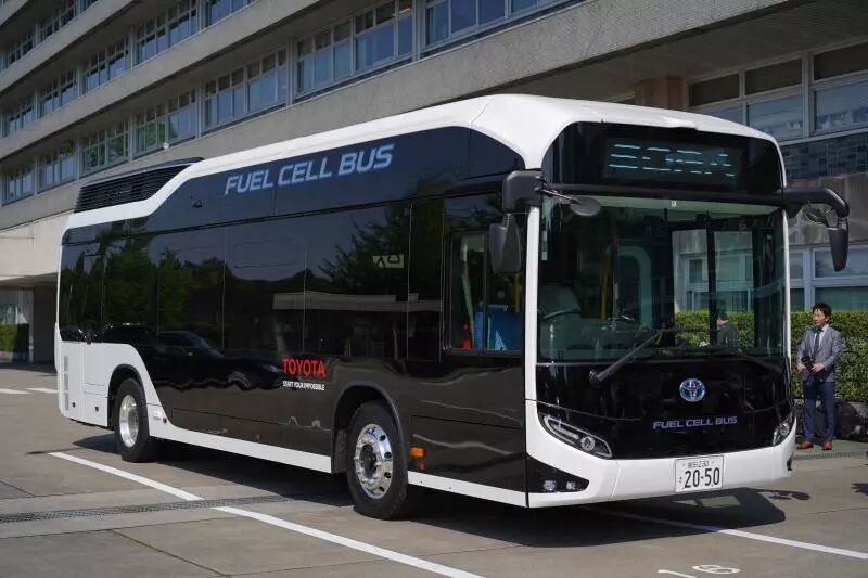 氢燃料电池巴士上街 日本政府正和大型制造企业一起发展"氢能社会",从