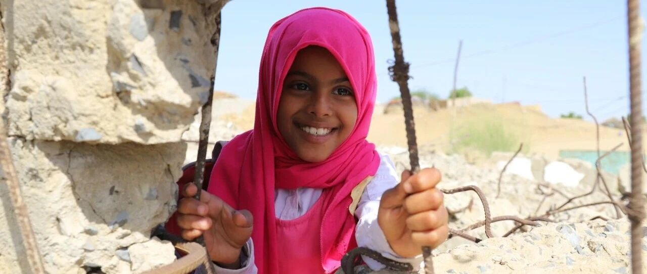 对他们来说，教室可能是帐篷、木屋、茅草棚、大树……