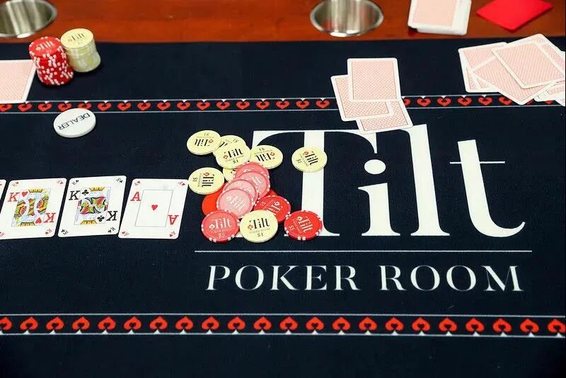 【GG扑克】不要被情绪支配！后果只会损失筹码！