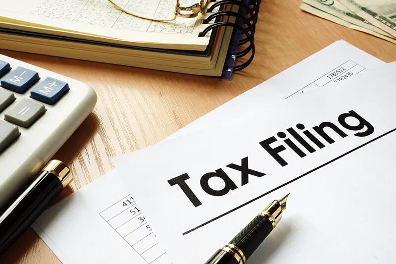 The Benefits of E-Filing Your Taxes in Orange County | Robert Hall &  Associates
