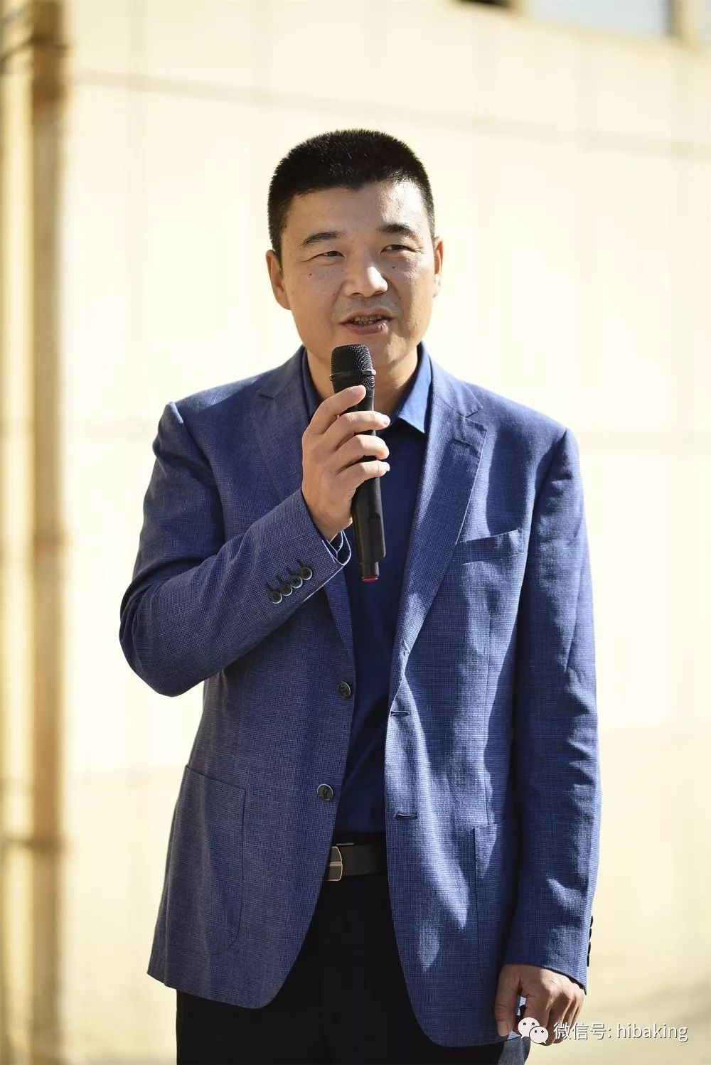 新疆果业公司总经理张世雄先生发言