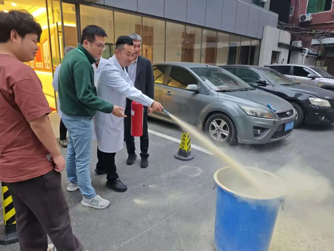 以练筑防，守护平安！我院开展消防培训演练