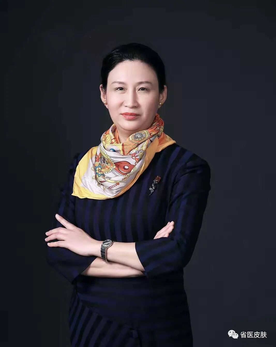 李雪莉河南省人民医院皮肤科主任医师,硕士生导师.