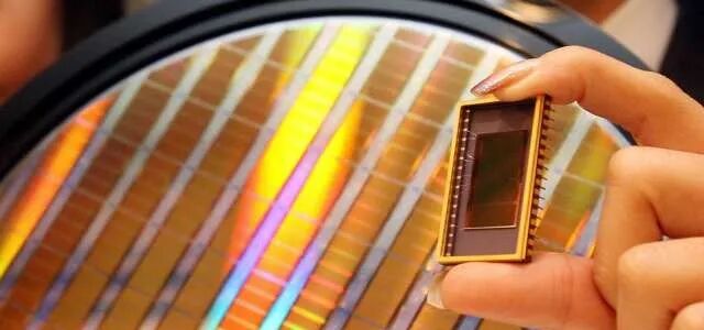 智芯研报 | 氧化镓——新一代半导体材料的图1