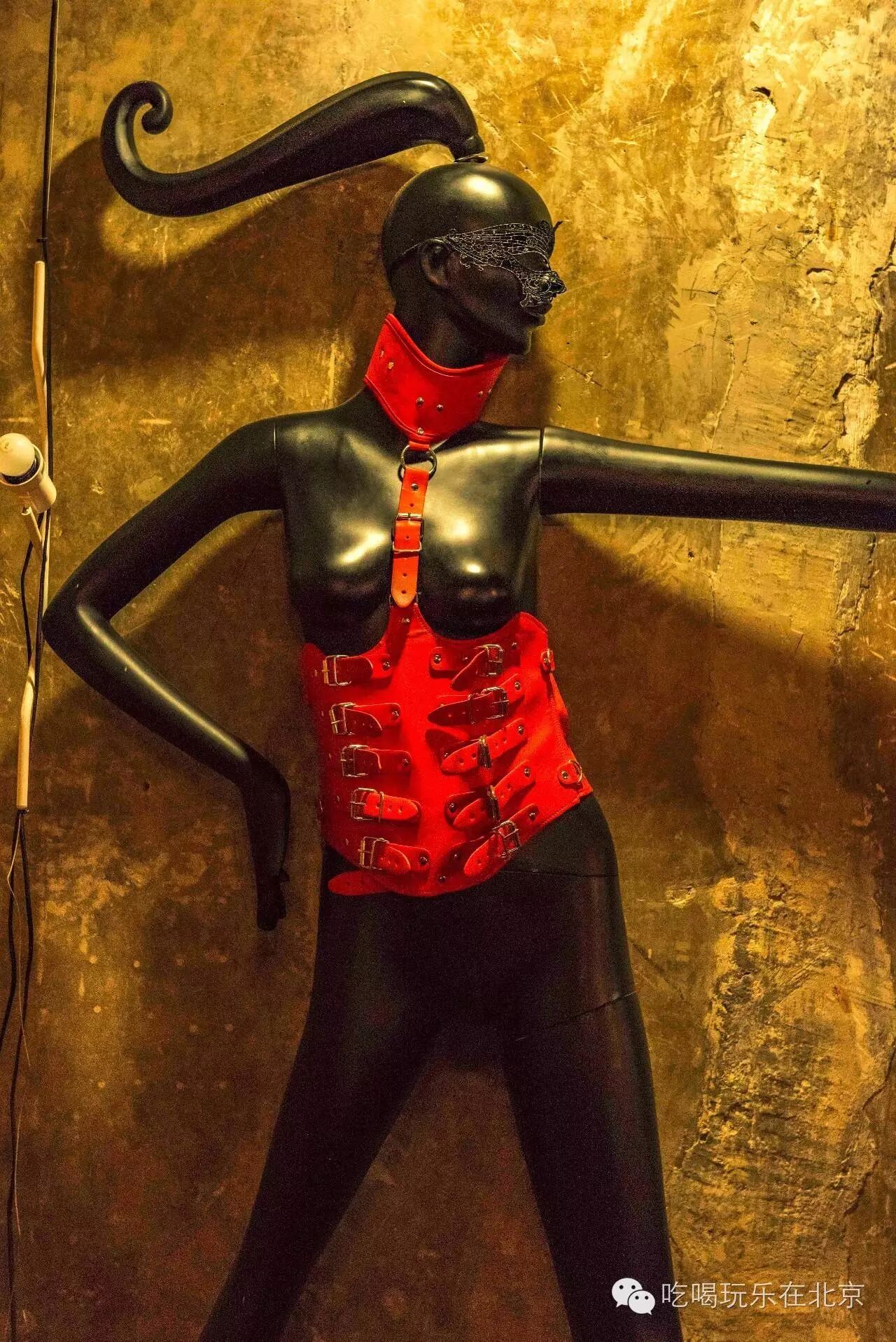 北京第一家sm餐厅,污到这个地步,老司机都没眼看