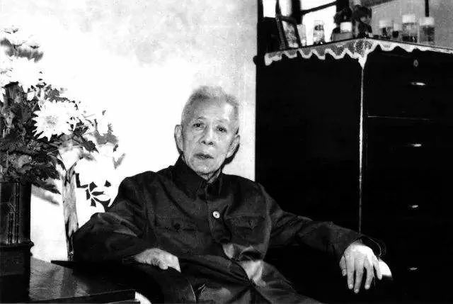 E-BIDDING 第36期丨清代学人与藏书家书札墨迹专场导览- 拍卖行排行榜