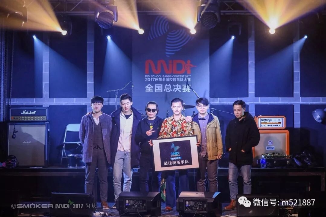 887主持人麦麦同学亲自上阵，表演音乐脱口秀！