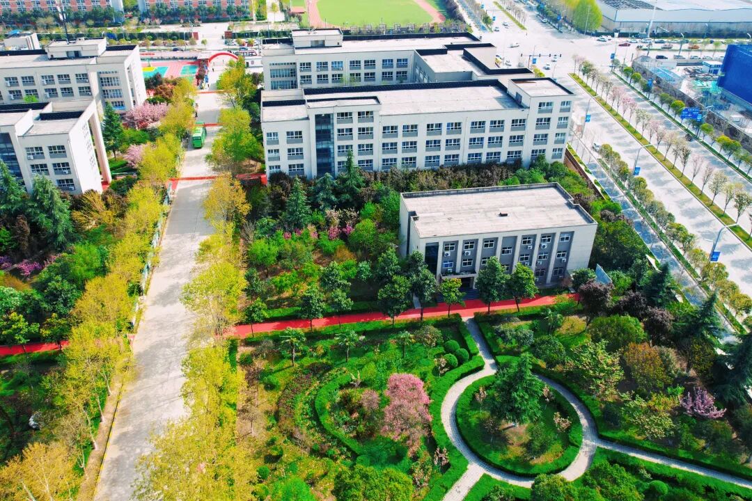 2024西安立讯科技技师学院预备技师招生简章