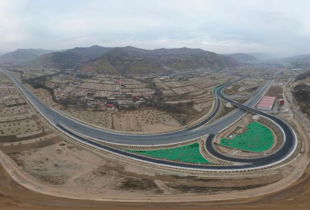 临夏市环城北路东线安临一级公路东乡和政连接线折双公路建成通车