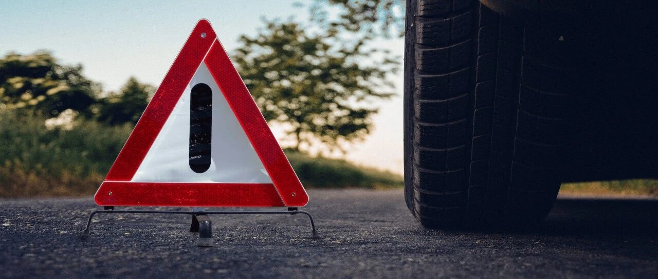 检查时忘戴避孕套，1个月后病人HPV阳性，算什么级别医疗事故？