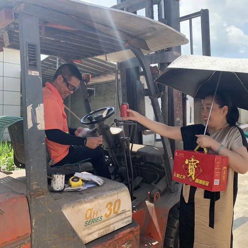 夏送清凉·热，情不减