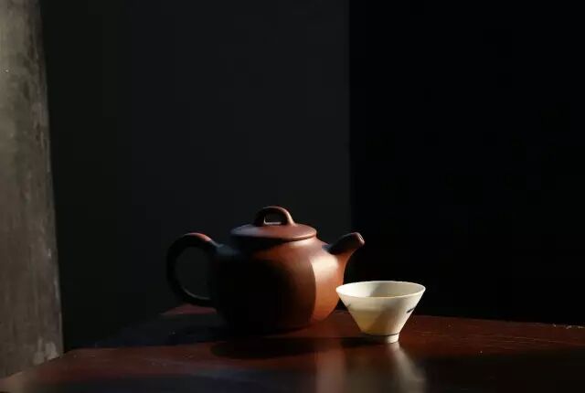 紫砂，为什么被称为茶器之首？