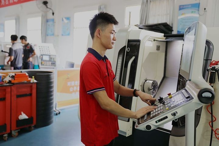 厉害了！95后模具小哥成长为全球顶尖“工匠”！你也可以的的图5