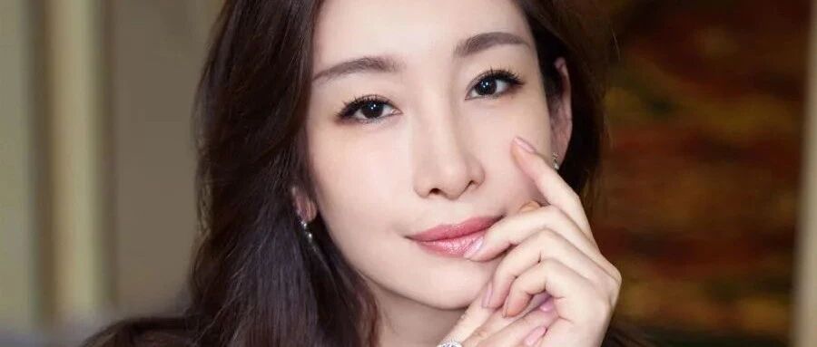 秦海璐拍完《白鹿原》后，直言：“就算剧本再好，片酬再诱人，也不想跟张嘉译做搭档！”大家会心一笑，当演员确实不容易啊！