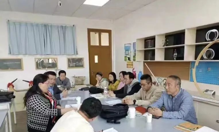 有教师活动和学生活动的教案_教案中的教师活动描述学生活动案例_教案范文 教师活动 学生活动