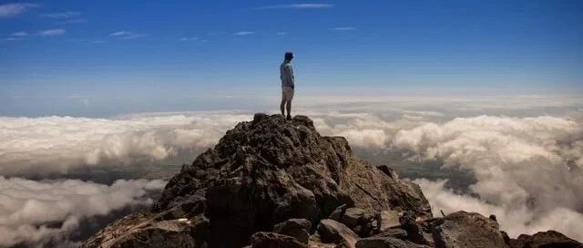 管理者成长路上，激励过你的总有一天会限制你